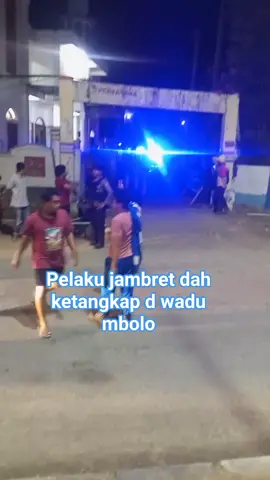 Semoga kerja keras Polres Bima kota terus Berpatroli di Lingkup Kota Bima agar aman dan nyaman... Semakin meraja Rela Penjambretan dan Maling di kota Bima... Penjambretan skitar malam Minggu kmarin .. Syukur lu'u na dei kampo wadu mbolo . Ngge'e ore ma Doho skitar pantai lawata dan wadumbolo paii nede au Ra ma nadi.. #KerjaKeras. #PolresBimaKota dan Polsek Rasanae Barat  #semoga kotaBima tetap aman slalu
