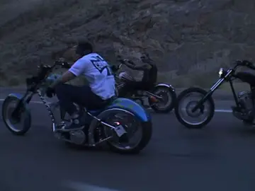 前回の動画思ったよりも好評だったから、もっとアメリカ人のかっこよさ広めていきたい🙌 #バイク #バイク好き #バイク女子 #ハーレーダビッドソン #ハーレー 