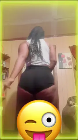 #THEGIRLUNDERTHECARPORCH🍑 