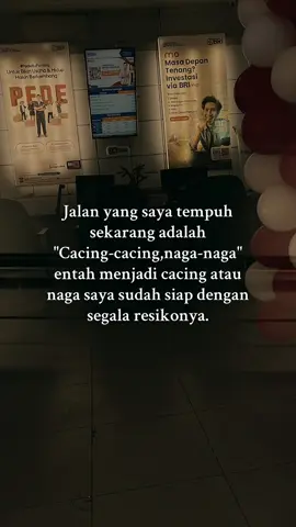 Jalan yang saya tempuh saat ini memang penuh risiko. Entah berakhir jadi “cacing” atau “naga”, saya sudah siap menghadapi semuanya. ⚡️ Lebih baik berani melangkah daripada diam tanpa arah. #MotivasiHidup #MentalKuat #PerjalananHidup #SemangatBerjuang #FokusTujuan     