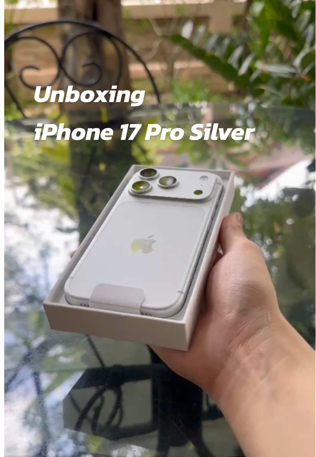 Unboxing iPhone 17 Pro Silver 🩶 with Mageasy Lyte M Ultra Light #iphone17pro #caseiphone17pro #caseiphone17 #mageasy