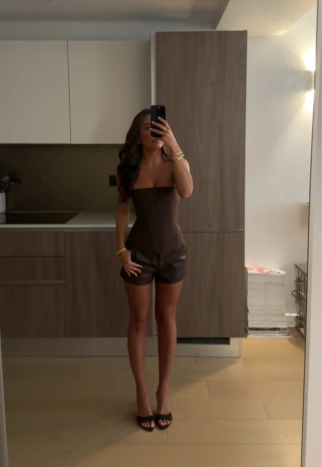 outfit check, shorts @PEPPERMAYO they are linked in my AW links highlight on insta 🤎 #OOTD #fitcheck #goingoutoutfit #outfitinspo #fyp 