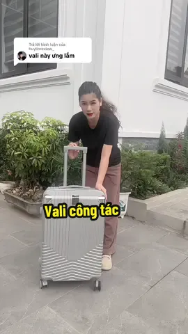 Trả lời @huylinreview_  Vali công tác Thành Phát vừa rẻ đẹp lại đựng được nhiều đồ #vali #thanhphat #vali24inch 