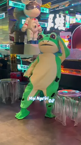 Bộ đồ ếch xanh hướng nội siêu kute #echxanh #cosplay #hoatrang #echhuongnoi #xuongx  