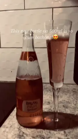 She’s so cute and portable.🤏🏾😍#brutalfruit #brutalfruitza #WeekendVibes #pinktable #Audience 