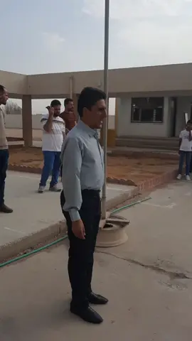 مدرسه الحق الابتدائيه 