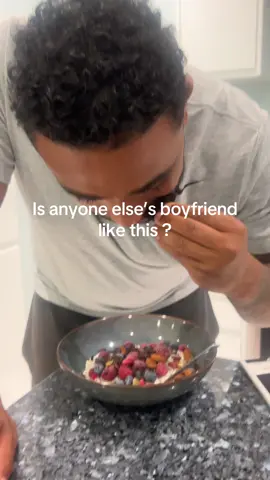 Different kind of specie 😭 #fyp #boyfriend #strange 