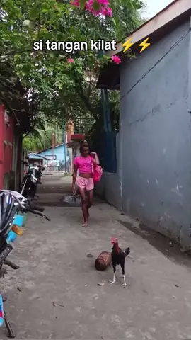kabarnya sekarang dia gak lewat situ lagi 😅😅😅#kocak #lucu #ngakak #lucu_ngakak #ketawa 