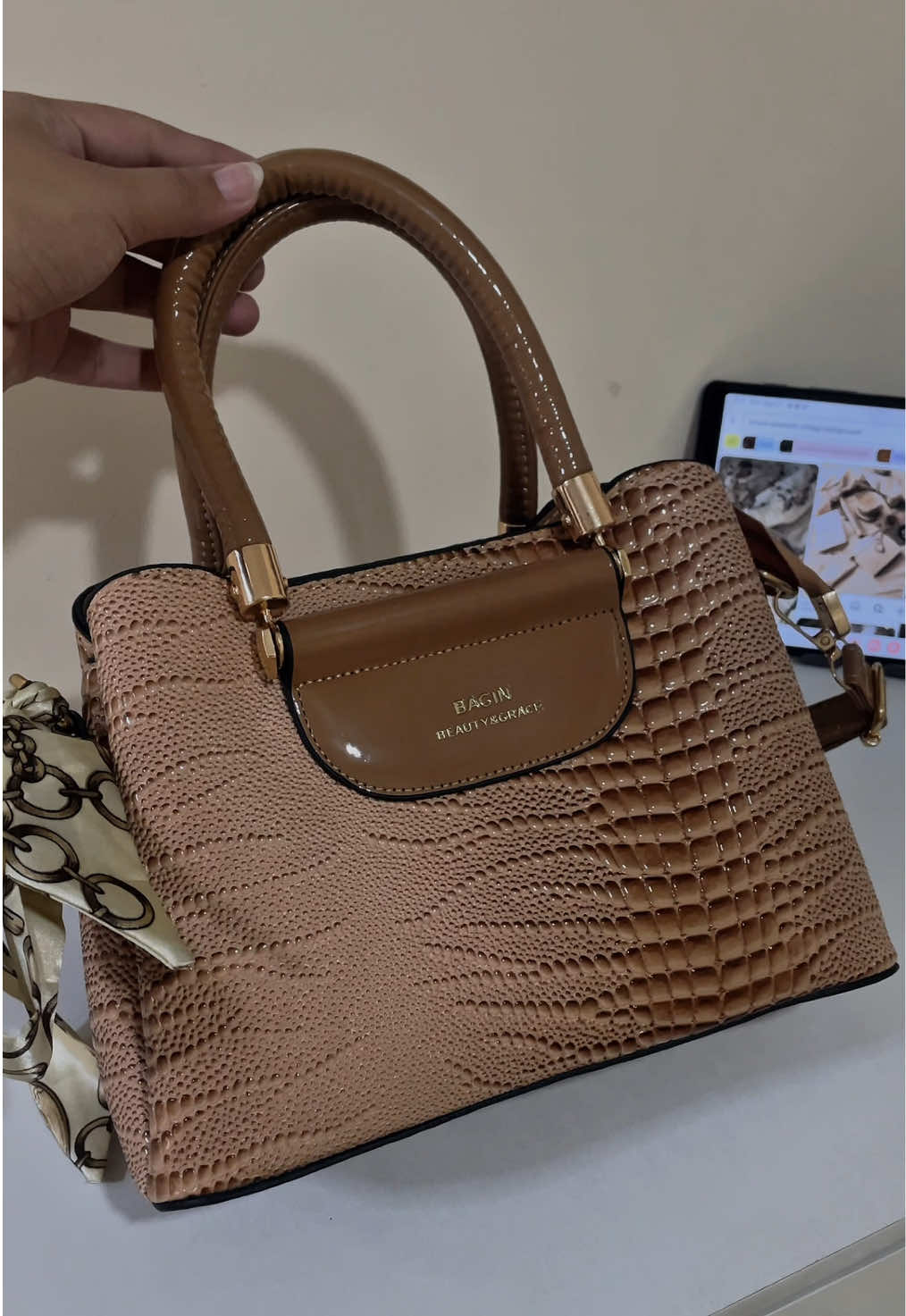 Elegant high-quality bags from @BaginOfficial here's to your style inspo! A perfect gift ideas! Bag for women #luxurybags, #baglover, #fashionfinds, #highendbag, #bagreview