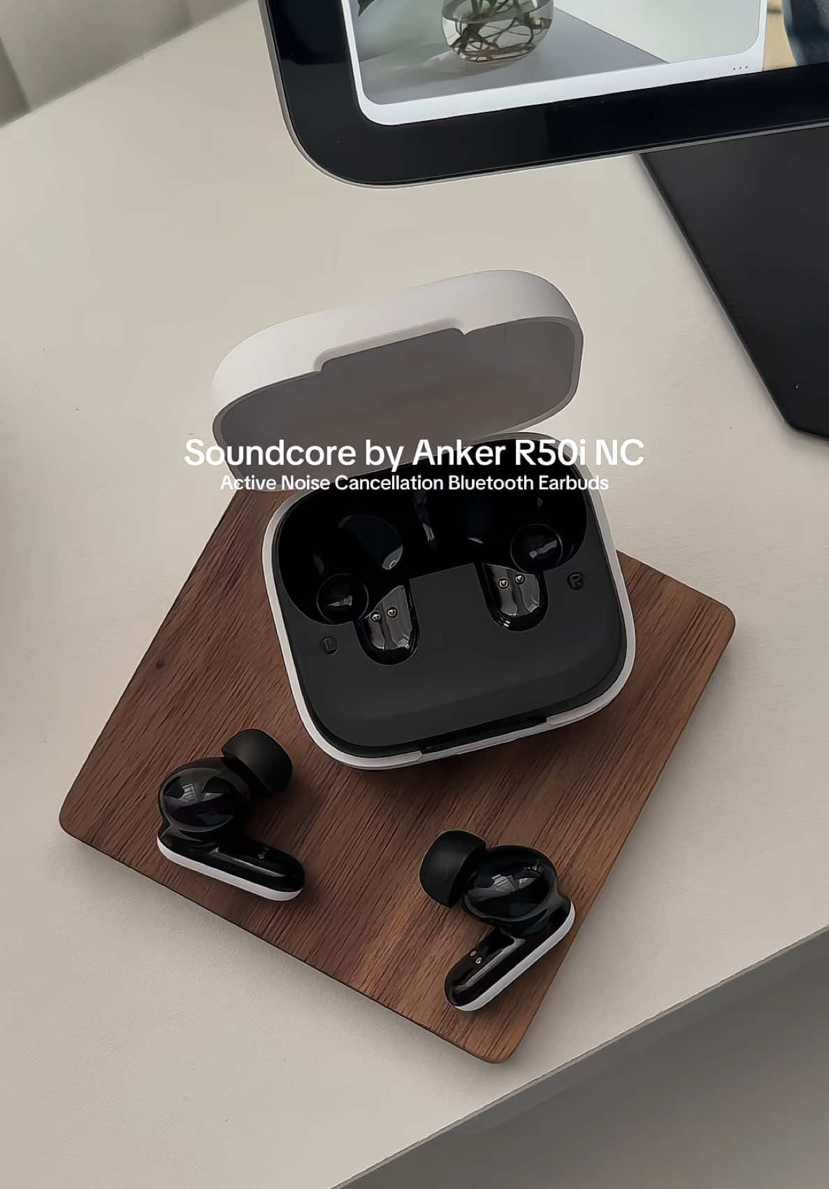 soundcore by anker R50i Noise Cancellation bluetooth earbuds — grabe ang soundtrip mo dito! #soundcorebyanker #bluetoothearbuds #earbuds #earphones 