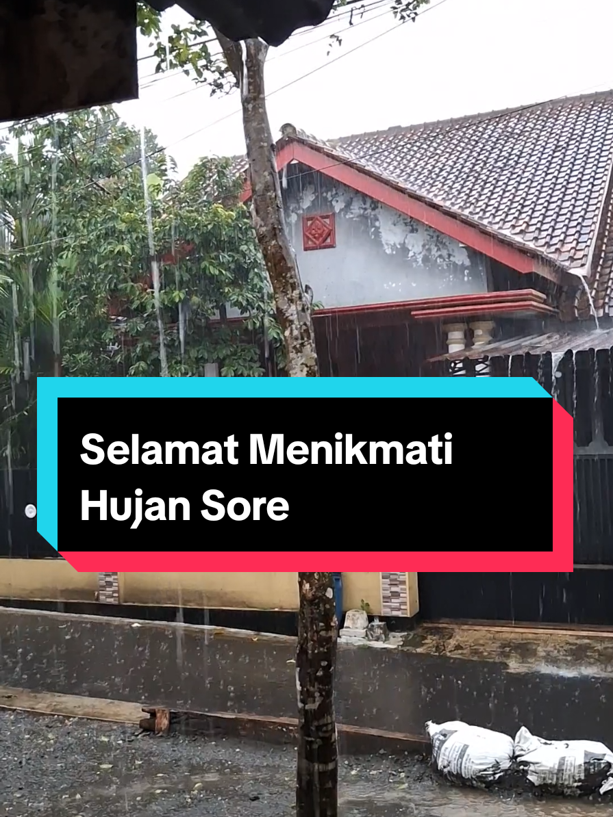 Selamat menikmati Hujan sore.. #hujan #sore #fyp #banyumas24jam #banyumas 