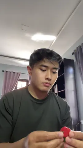 Setiap orang punya timelinenya masing-masing. Jangan terlalu keras pada diri sendiri, beri ruang dan ucapkan makasih sudah berproses dan bertahan. Jangan lupa bahagia :)