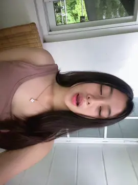 wala talaga akong crush hahshshahaha