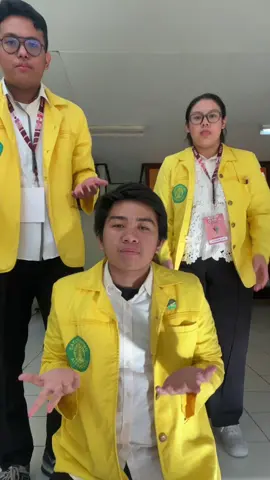 lomba kelar, skripsi menunggu @zahra😎💥 @areskyun #fkui 