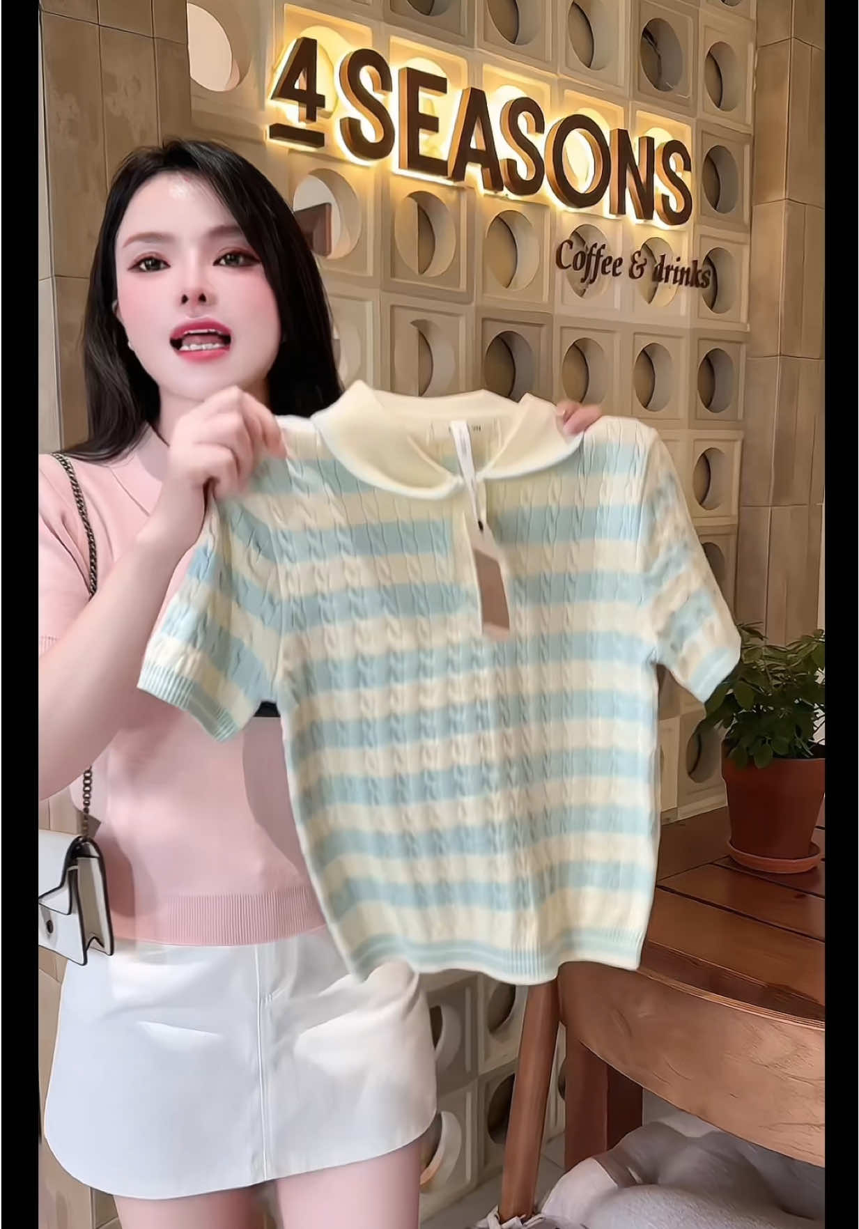 Áo len kẻ ngang cổ sen đẹp mê chất nên mềm mịn đẹp mê #aolennu #aodetkim #aodetkimnu #aolen #aolenquangchau