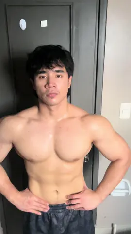 pov: you went home after gym and still have a pump #gym #GymTok #fyp #gymbro #gymrat 