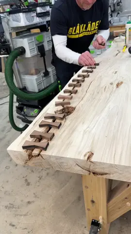 Using the @Festool Canada MFK700 to cut in a long line of bowties #woodworking #maker #tools #festool