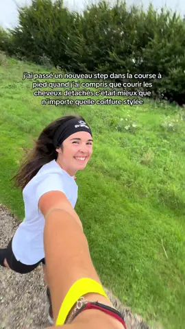 merci @Océane Andréa de l’avoir répété… on aurait du t’écouter avant ! meilleur coiffure pour faire du sport ever 🫶🏼 #sport #courseapied #courir #courirpourleplaisir #coiffure