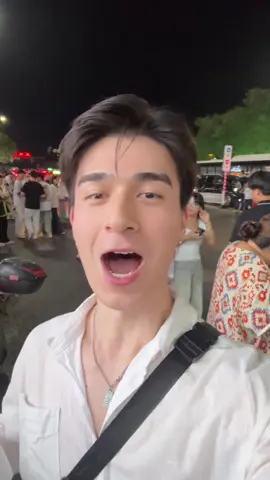 Part 8 - asking Chinese people what to eat until I’ve tried it all! Follow for tomorrows video! #中文 #chinatok #streetinterview #街坊 #chinatravel 