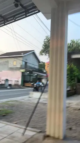 Ayo ayo ayo wayahe nyore jie