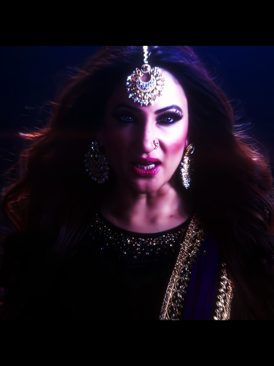 Nidog Vansh ki Rani Sumitraaaaaa 😫💜 . . . . . . . . . . . . . . . . . . . . . . . . . . . . . #naagin #tejasswiprakash #mouniroy #surbhijyoti #adaakhann 