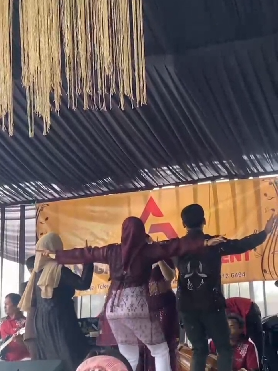 butuh dangdut 💃@sipasepiyanti  #fypage #Lewatberanda #dangdut 