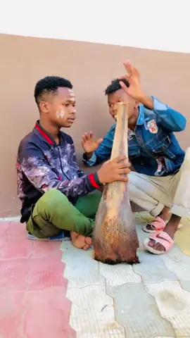 Tufaafulow😂😂😂#foryou #@Guxaaye @AJEY RAPPER+TIKTOKER @jaambiyon sharukhaan @AL-IMRA BRANCH TWO IN WADAJIR @Bastaluus Production @Somali comadian #foryoupageforyou #viral_video 