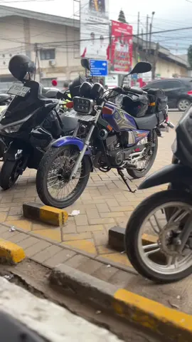 kota hujan🌧️🥶#rxkingindonesia #rxking135cc #rxkingcilacap #king #fypp
