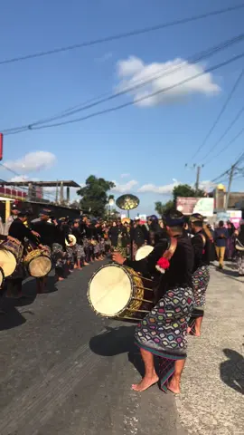 Nyongkolan baiq gita kadi 