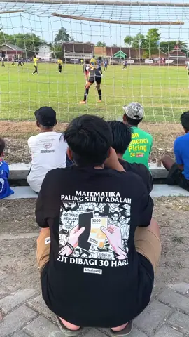 Laki laki vs dunia tanpa tutor