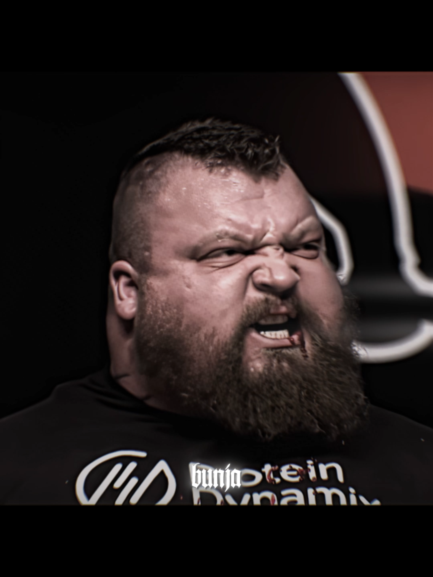 The First Man To Deadlift 500 Kilograms😱 #gym #gymmotivation #strongman #eddiehall  ⁨@eddiehallwsm⁩