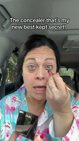 I am shook to my core at how well this has corrected the color under my eyes. I have dark circles for days, and this has been eye-opening, pardon the pun! #DarkCircles #UnderEye #DarkUnderEyeCircles #Eyebags #ColorCorrection 