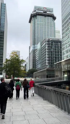 Somethings are meant to be in London ❤️