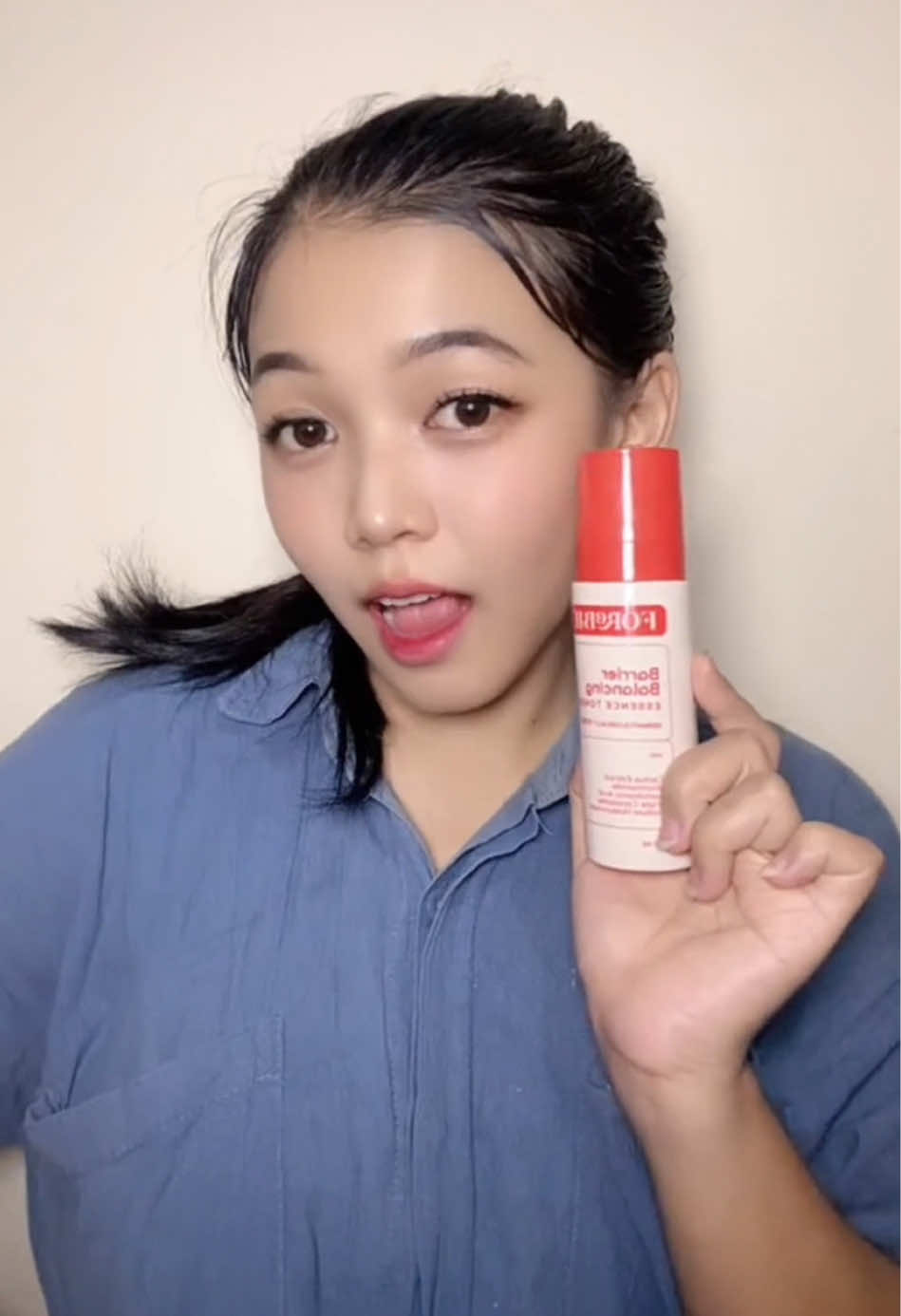 Sekali usap, langsung kelihatan hasilnya ✨ Kulit lebih bersih, lembap, & sehat 💖 #BarrierBalancingEssenceToner #forebie #tonerwajah #hydratingtoner #skinbarrier   