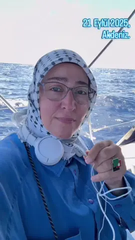 ins/Cr; @semanursonmez Sevgili günlük, Sumud Filomuz yoluna kararlılıkla devam ediyor. Gazze’ye yaklaşık 1500 km yolumuz kaldı.  Hızla, hayırla tamamlayabilmek duasıyla…#globalsumudflotilla #freepalestine #SailToGaza #Gazze #palestinewillbefree 