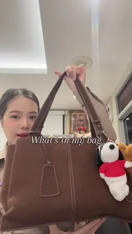 What’s in my bag 💼 🎀 พกอะไรมาทำงาน #whatsinmybag #whatinmybag #workbag #ข้าราชการตัวน้อย#ข้าราชการ 