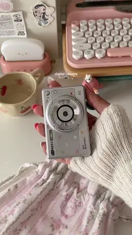 digicam that actually works 💌 #digicam #digitalcamera #kitbeez 