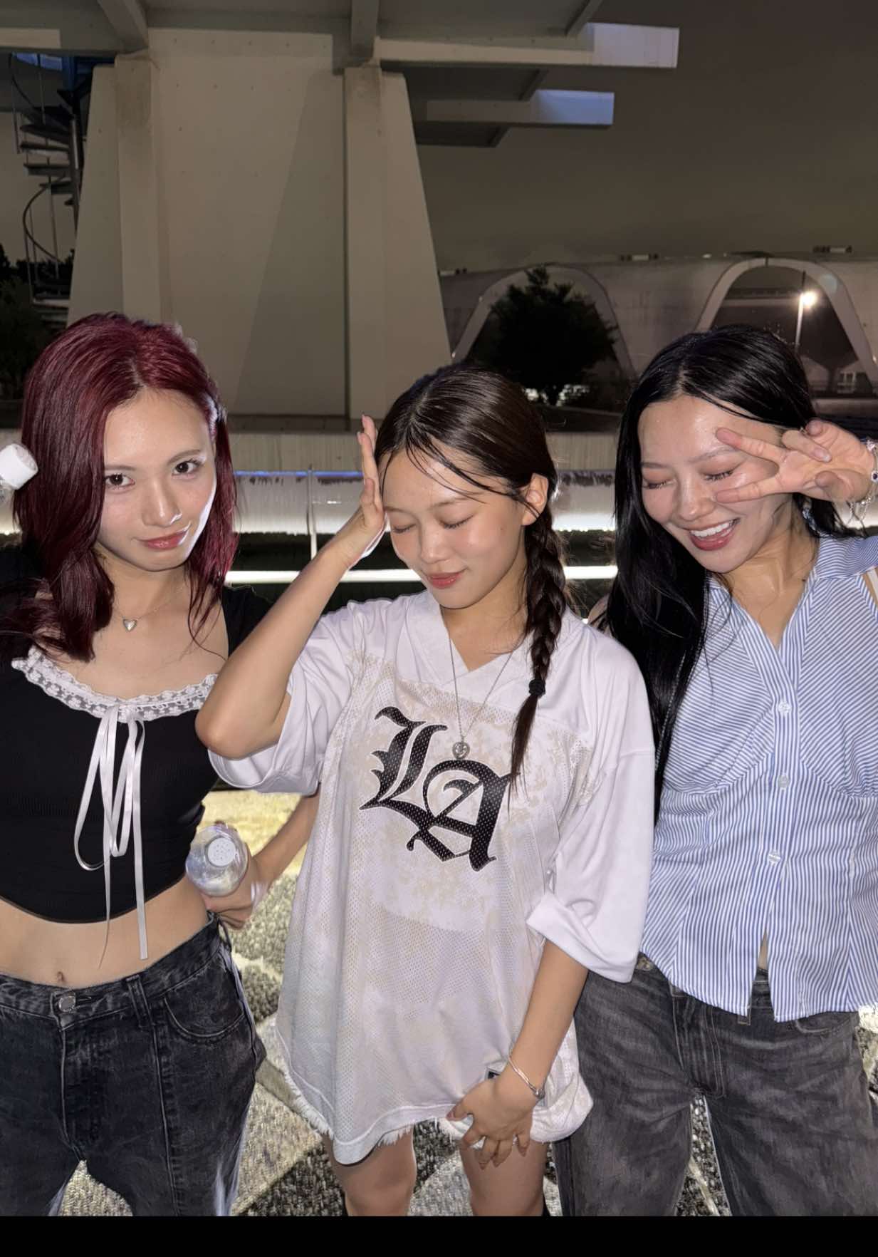 夏終わりそう？🚿 #TWICE #onespark #iScream 