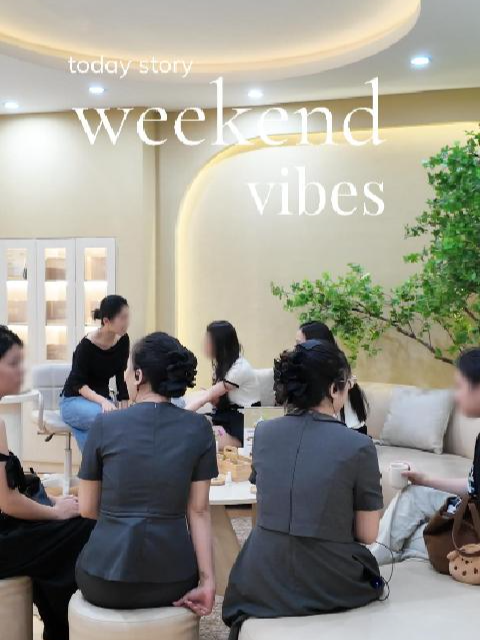 Cuối tuần là để yêu chiều bản thân – bắt đầu từ làn da, vì bạn xứng đáng được chăm sóc như một nàng thơ chuẩn Hàn.  #musaspa #musacliniqueroom #spa #vitapeeling