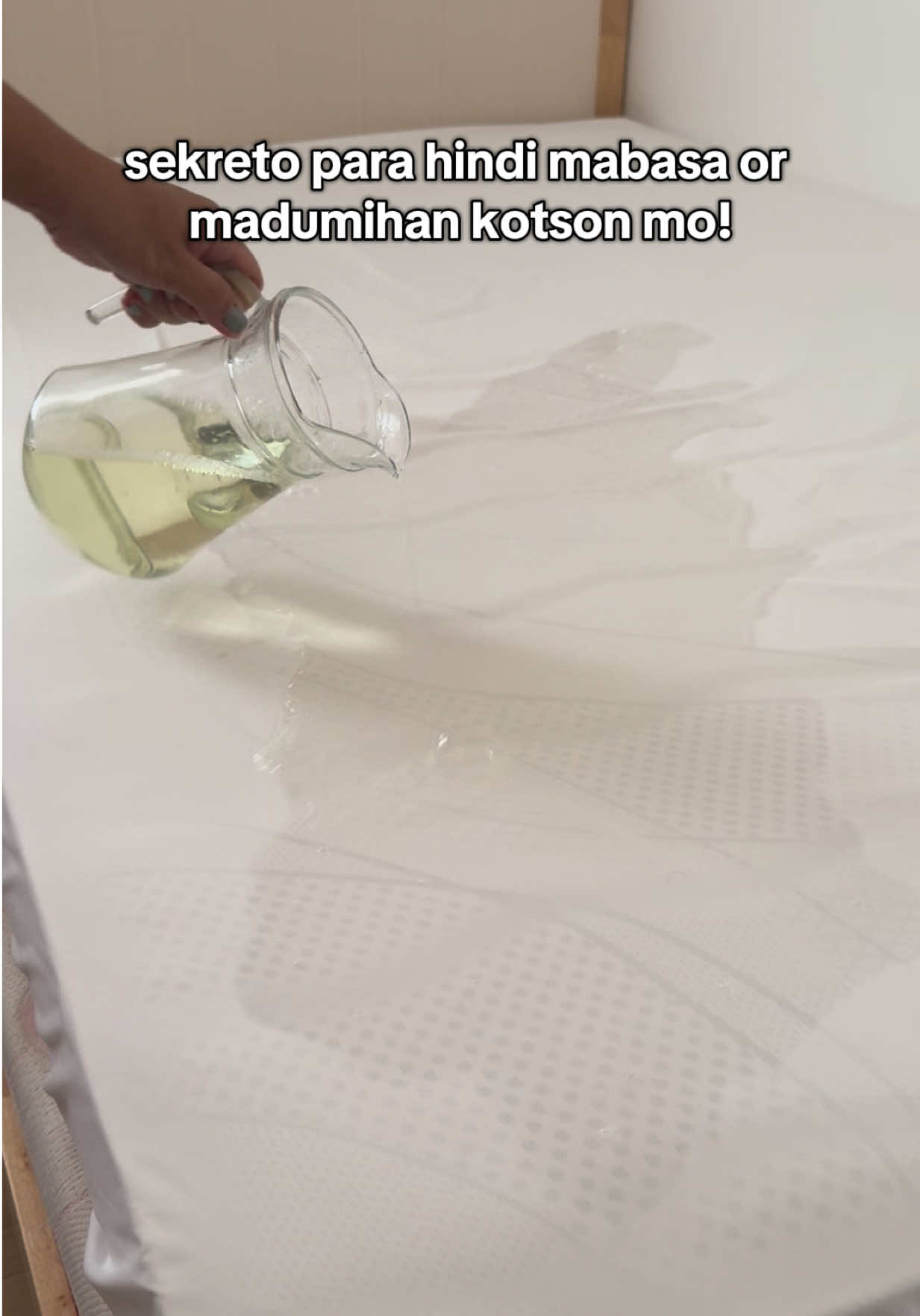 Recommended pa din na maglagay ng bedsheet bago maglagay ng waterproof mattress cover. #fyp #mattresscover #waterproofmattresscover #mattressprotector #homefinds 