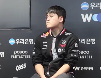 Thương lắm chú Gấu mạnh mẽ luôn làm chỗ dựa tinh thần cho chúng ta nên là mng phải nhắn tin chữa lành ảnh đó thương thương 🥺 #t1 #gumayusi #fighting 