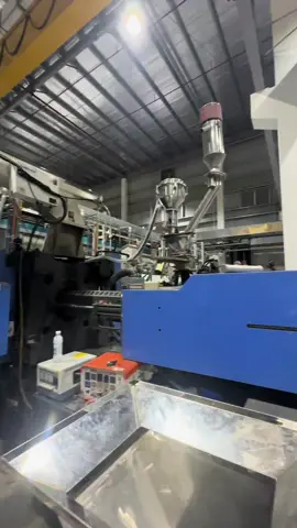 25m mà làm vậy đấy😂😂😂#xuhuong #CapCut #kythuatepnhua 