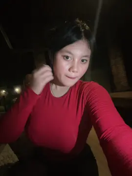 Suka banget ngelus2 pala🗿