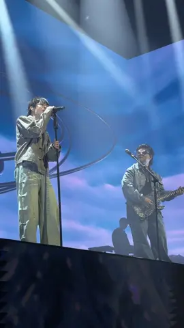 แอบหวังให้เราเป็นมากกว่านี้🥺 กำแพงหัวใจ - Mirrr  LIVE AT MIRRR DAYDREAMING THE 1ST CONCERT 💙 #Mirrr #MirrrDAYDREAMINGTHE1STCONCERT #หมึกกรุบบุกMirrrConcert #Sapporoisverycold #WorldTH  