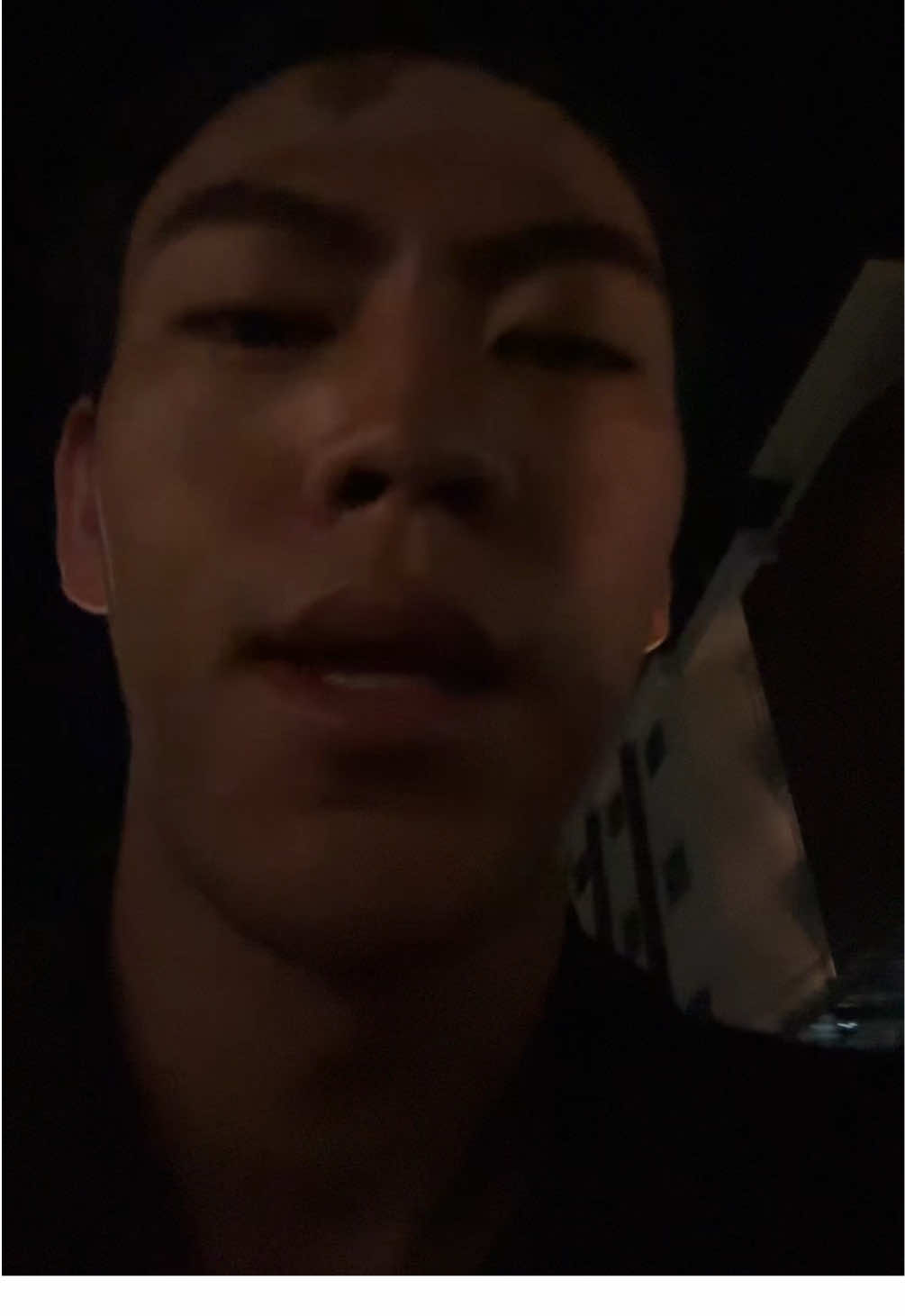 ga kedengeran, nanti aku telp lg