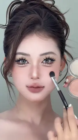 Cái Tone má hồng này tui ưng lắm , xinh chuẩn nâu mocha #THUYHANGTHUYMAKEUP #xuhuongtiktok #makeupcodau #makeup 