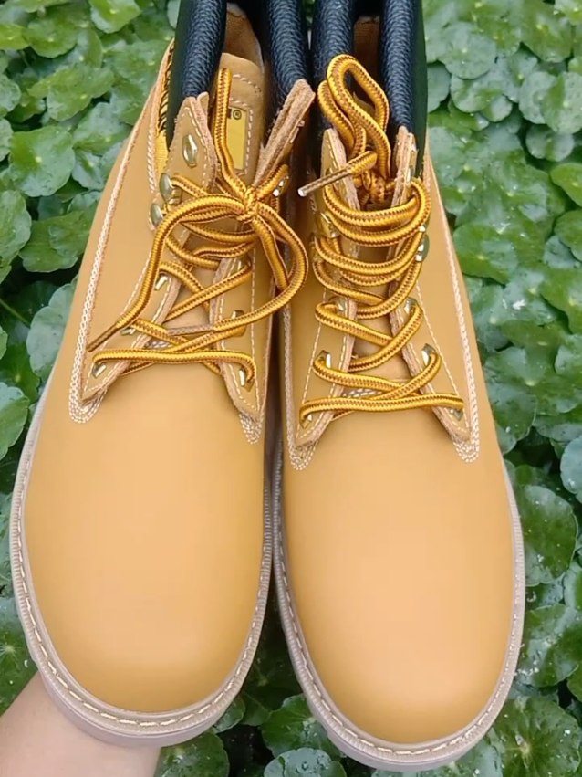 Experience the perfect blend of rugged durability and modern style with our Caterpillar men’s soft-toe Martin boots. Designed for comfort and built to last, these boots are ideal for work or everyday adventures. Available in three versatile colors with free shipping! Grab yours now and walk with confidence🔥 #CaterpillarShoes #MartinBoots #WorkBoots #MensFootwear #CapCut 