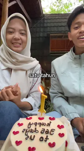 @dini suka yapping🤞🏻 #365days #happyanniversary #fyp #4u #masukberanda 