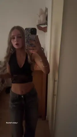 😚😚
