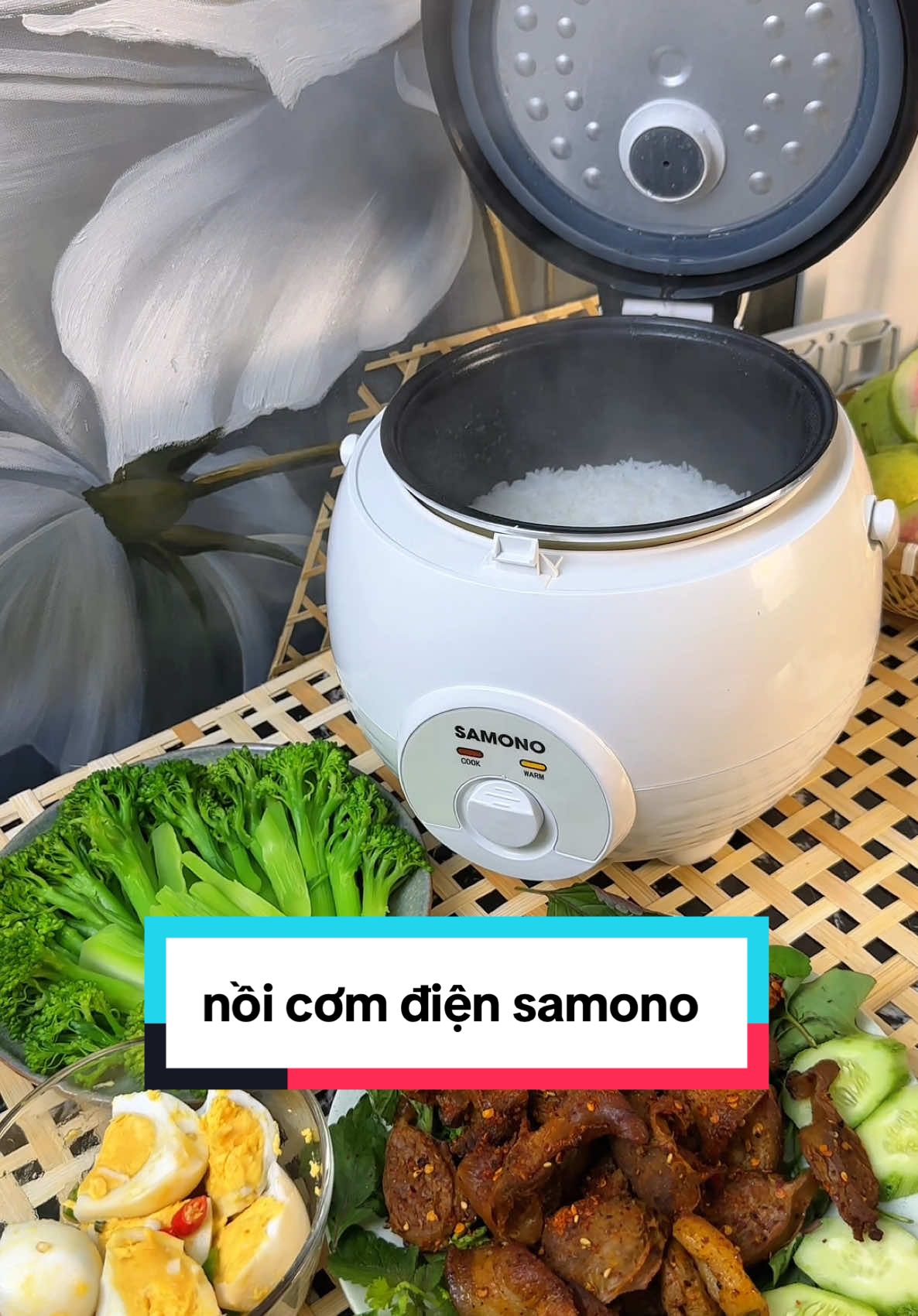 Cái nồi cơm điện nhỏ nhỏ tui mê gì đâu. nhìn thấy cưng mà nấu cơm nhanh lắm #ancungtiktok #duyenoioi #food #reviewfood #noicomdien #noicomdiensamono #noicomdienmini 